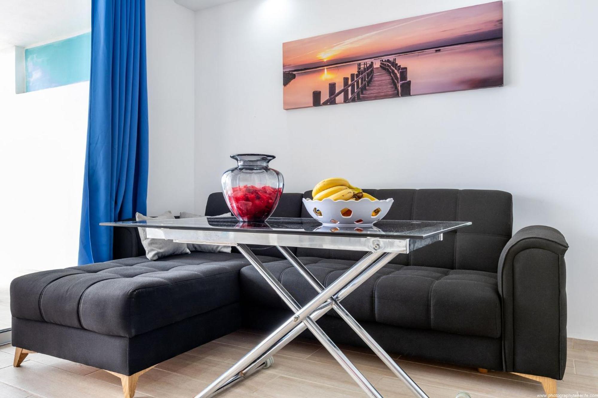 Apartment Ocean View With Large Terrace And Netflix Smart Tv *